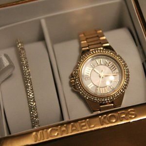 Michael Kors Rose Gold Watch and Bracelet Set